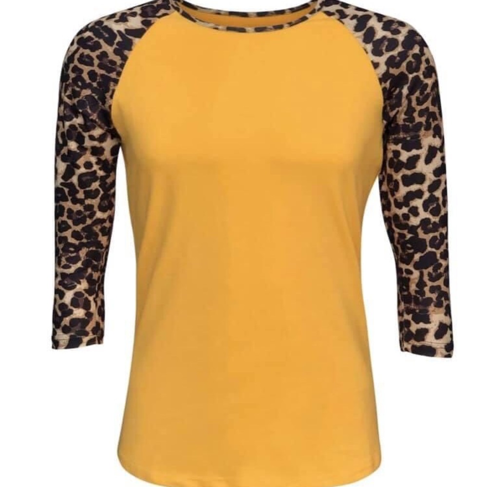 NWOT Leopard/Yellow Long Sleeve Shirt